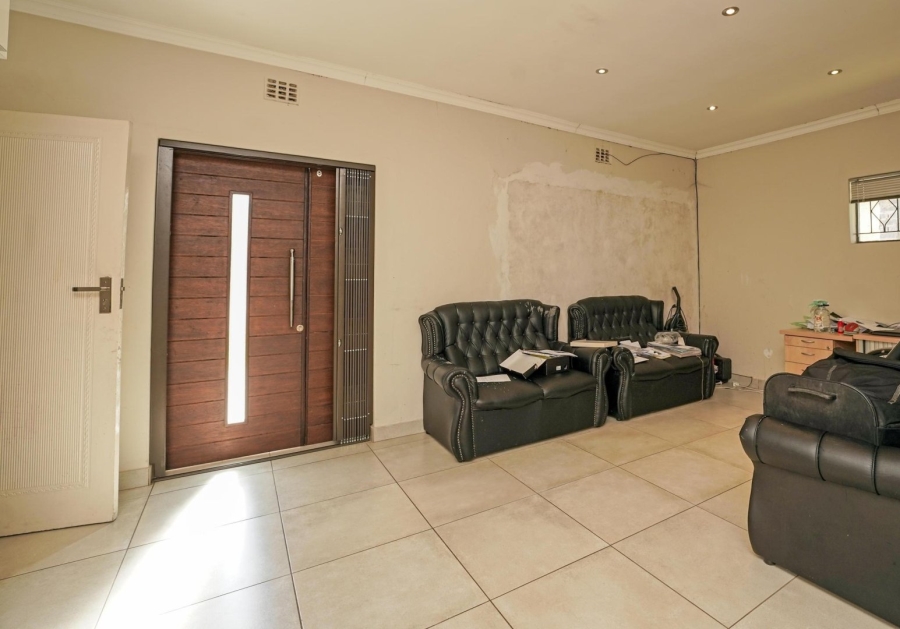 5 Bedroom Property for Sale in Bryanston Gauteng