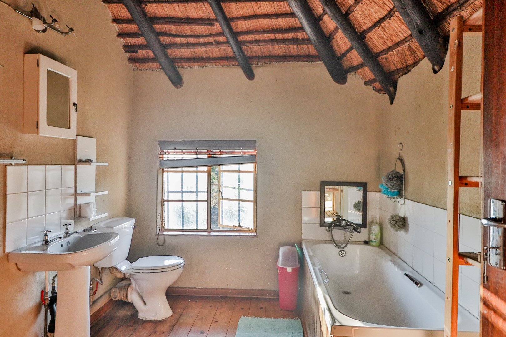 12 Bedroom Property for Sale in Dinokeng Game Reserve Gauteng