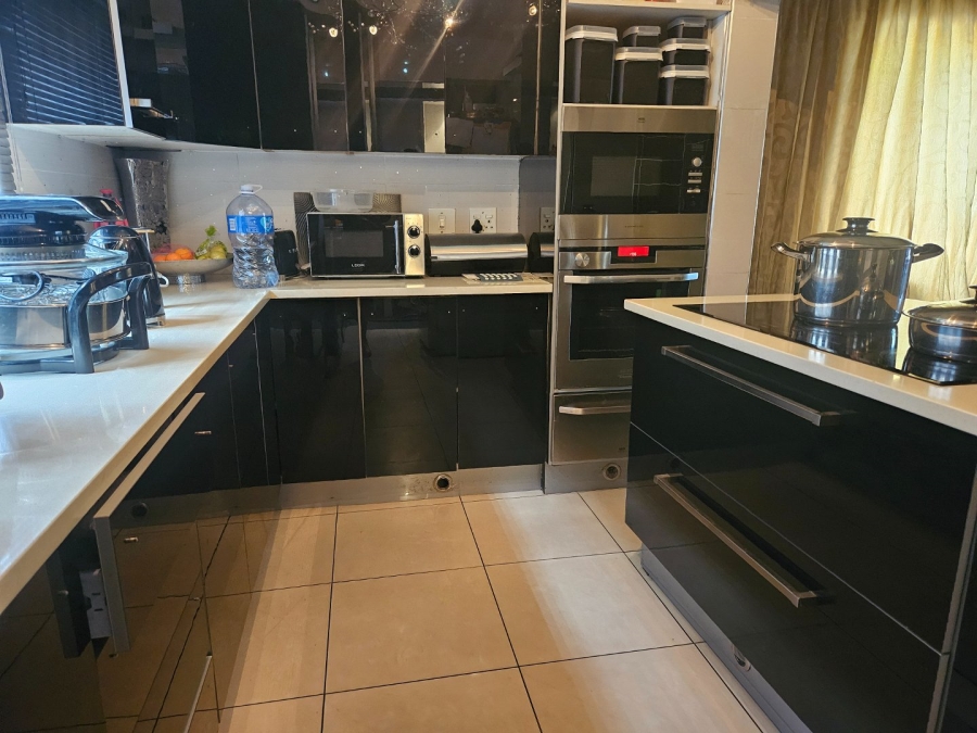 4 Bedroom Property for Sale in Geduld Ext 1 Gauteng