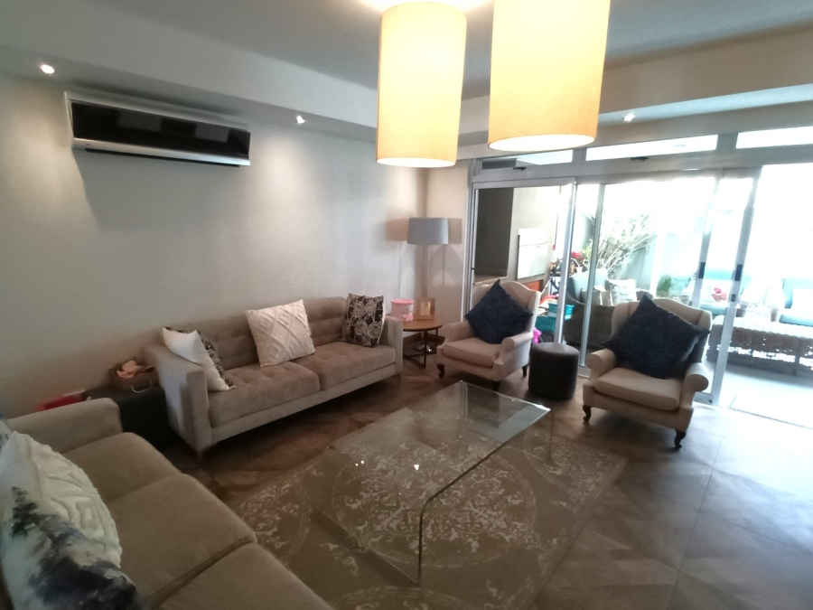 To Let 3 Bedroom Property for Rent in Hyde Park Gauteng