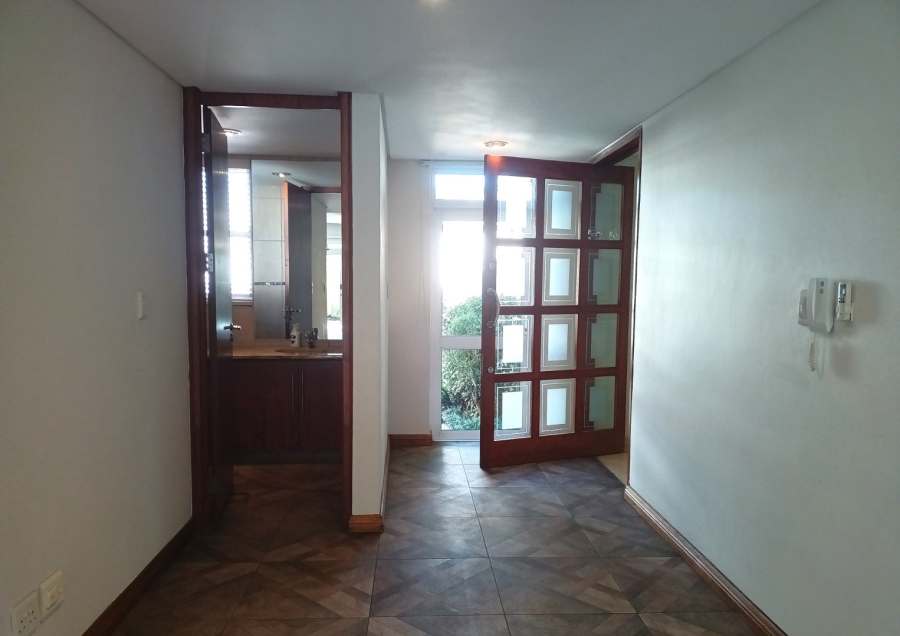 To Let 3 Bedroom Property for Rent in Hyde Park Gauteng