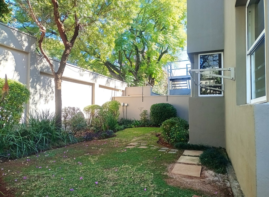 To Let 3 Bedroom Property for Rent in Hyde Park Gauteng