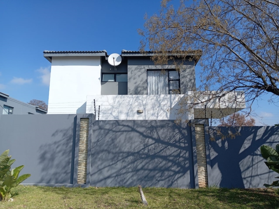 To Let 3 Bedroom Property for Rent in Edenvale Central Gauteng