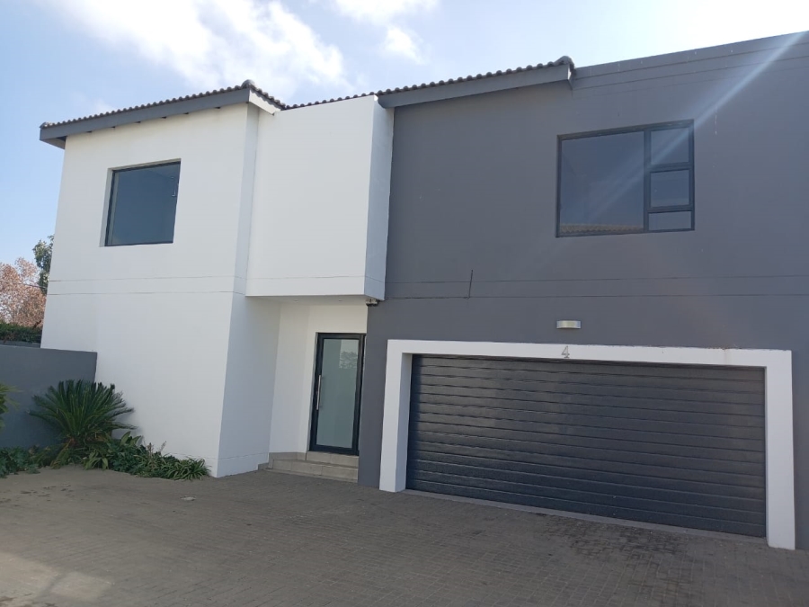 To Let 3 Bedroom Property for Rent in Edenvale Central Gauteng