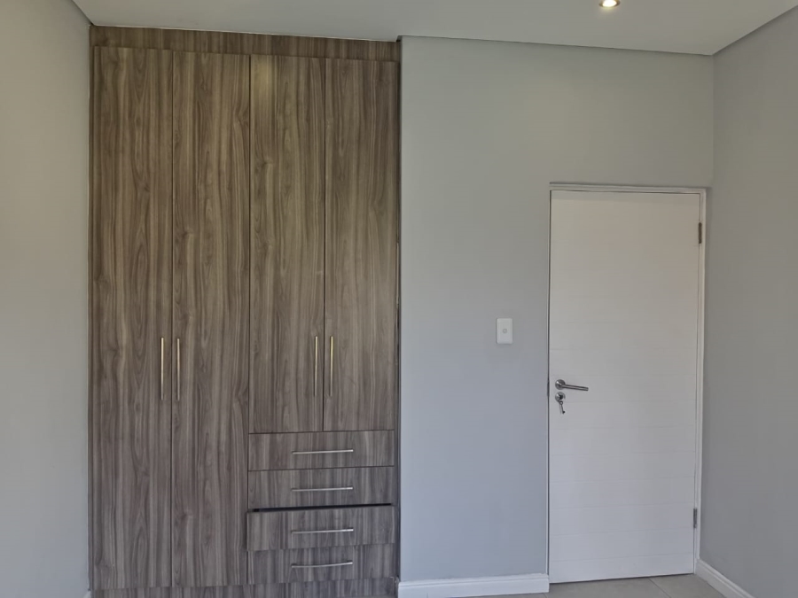 To Let 3 Bedroom Property for Rent in Edenvale Central Gauteng