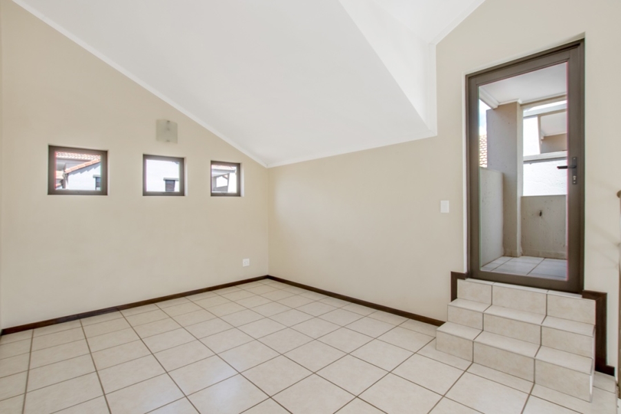  Bedroom Property for Sale in Paulshof Gauteng