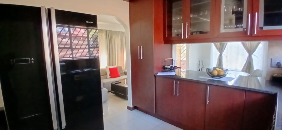 3 Bedroom Property for Sale in Heuweloord Gauteng