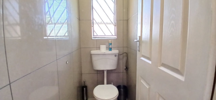 3 Bedroom Property for Sale in Heuweloord Gauteng