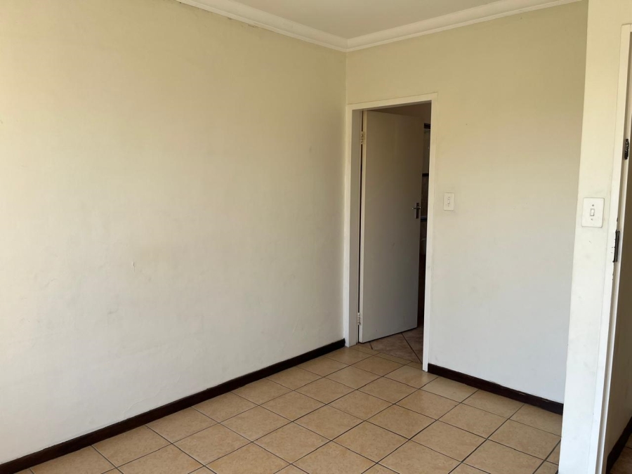 To Let 3 Bedroom Property for Rent in Olympus AH Gauteng