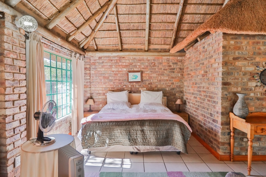 13 Bedroom Property for Sale in Dinokeng Game Reserve Gauteng