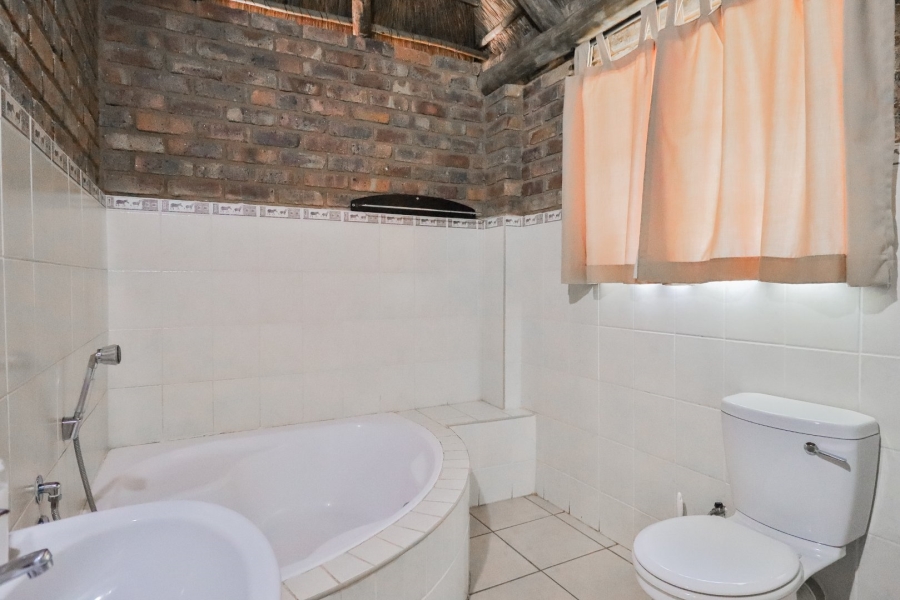 13 Bedroom Property for Sale in Dinokeng Game Reserve Gauteng