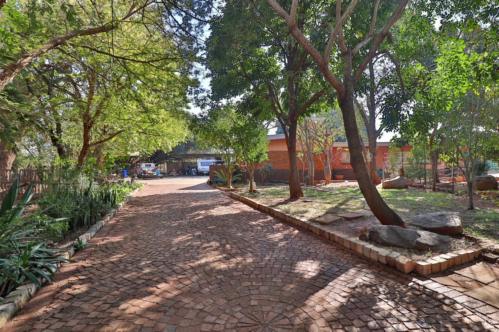 20 Bedroom Property for Sale in Kameeldrift East Gauteng