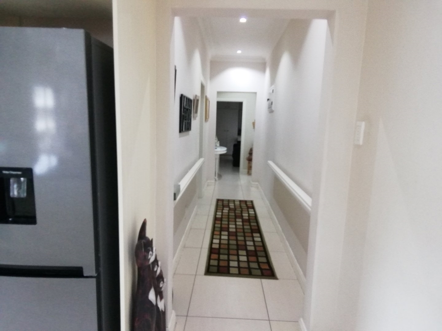 2 Bedroom Property for Sale in Morningside Gauteng