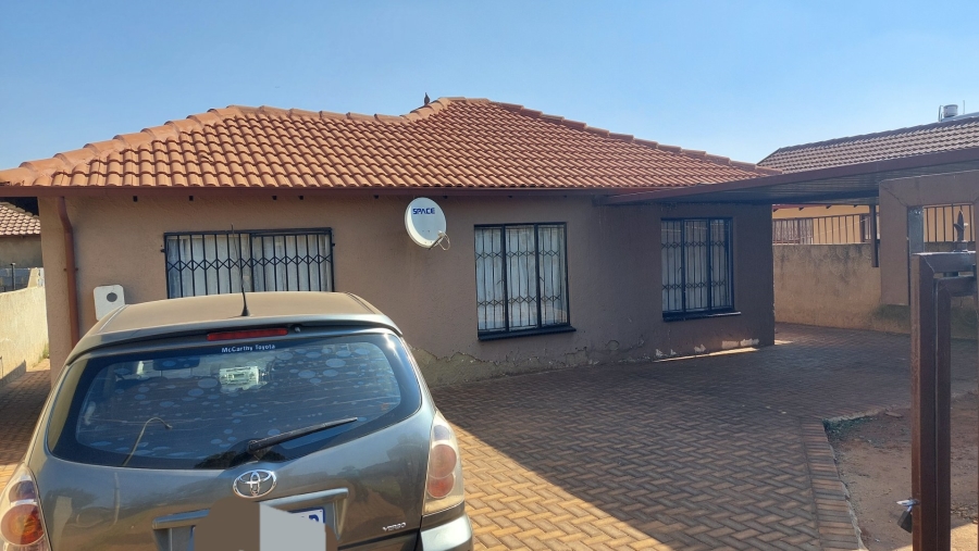 3 Bedroom Property for Sale in Dawn Park Gauteng