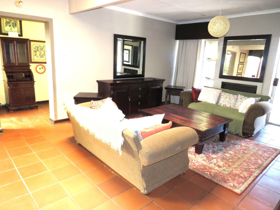 To Let 3 Bedroom Property for Rent in Waterkloof Ridge Gauteng