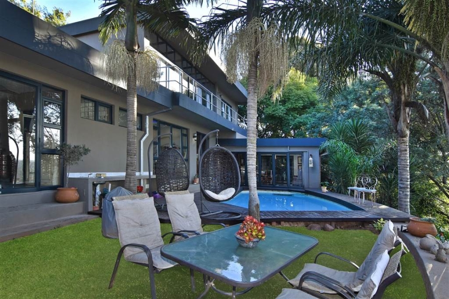 5 Bedroom Property for Sale in Quellerina Gauteng