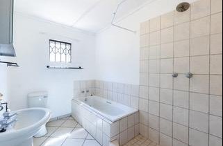  Bedroom Property for Sale in Zwartkops Gauteng