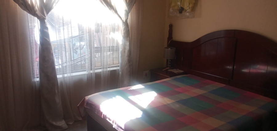 3 Bedroom Property for Sale in Emkatini Gauteng