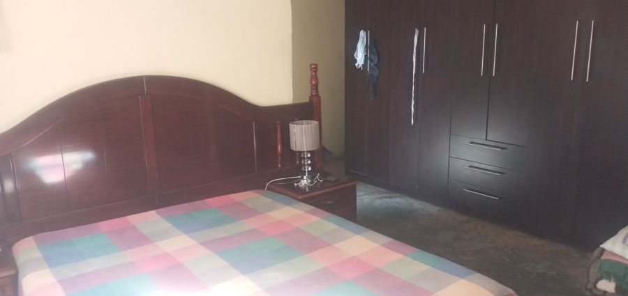 3 Bedroom Property for Sale in Emkatini Gauteng