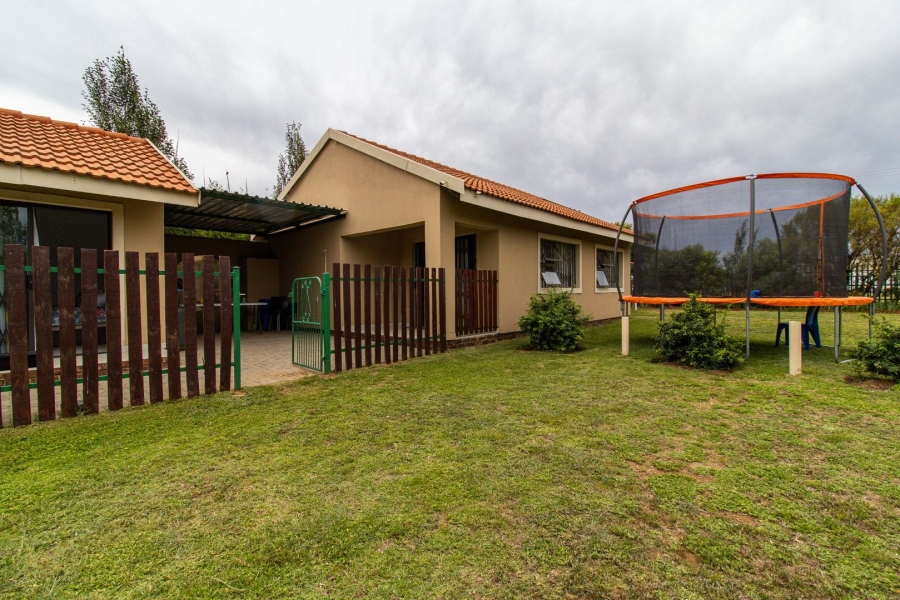 8 Bedroom Property for Sale in Helderstrome AH Gauteng