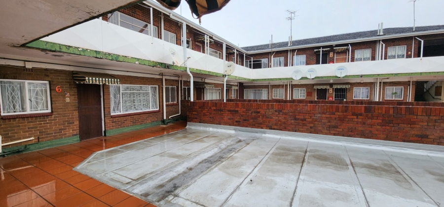 2 Bedroom Property for Sale in Lindhaven Gauteng