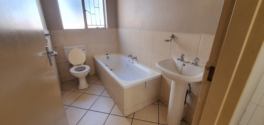 1 Bedroom Property for Sale in Florida Gauteng