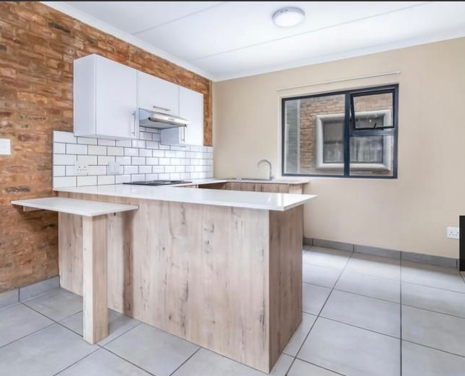 2 Bedroom Property for Sale in Pomona AH Gauteng