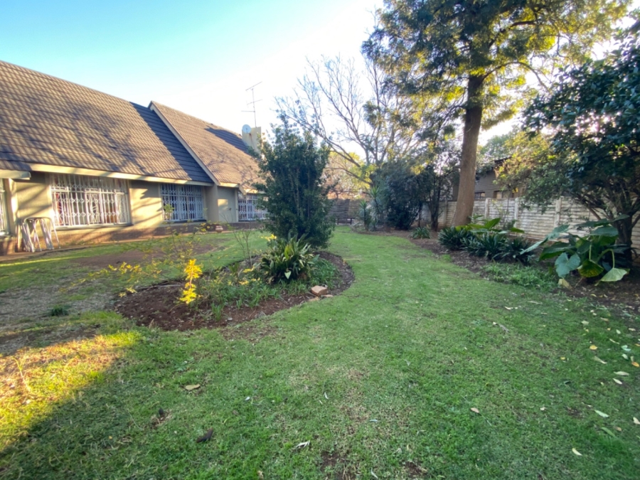 4 Bedroom Property for Sale in Vanderbijlpark SE 7 Gauteng