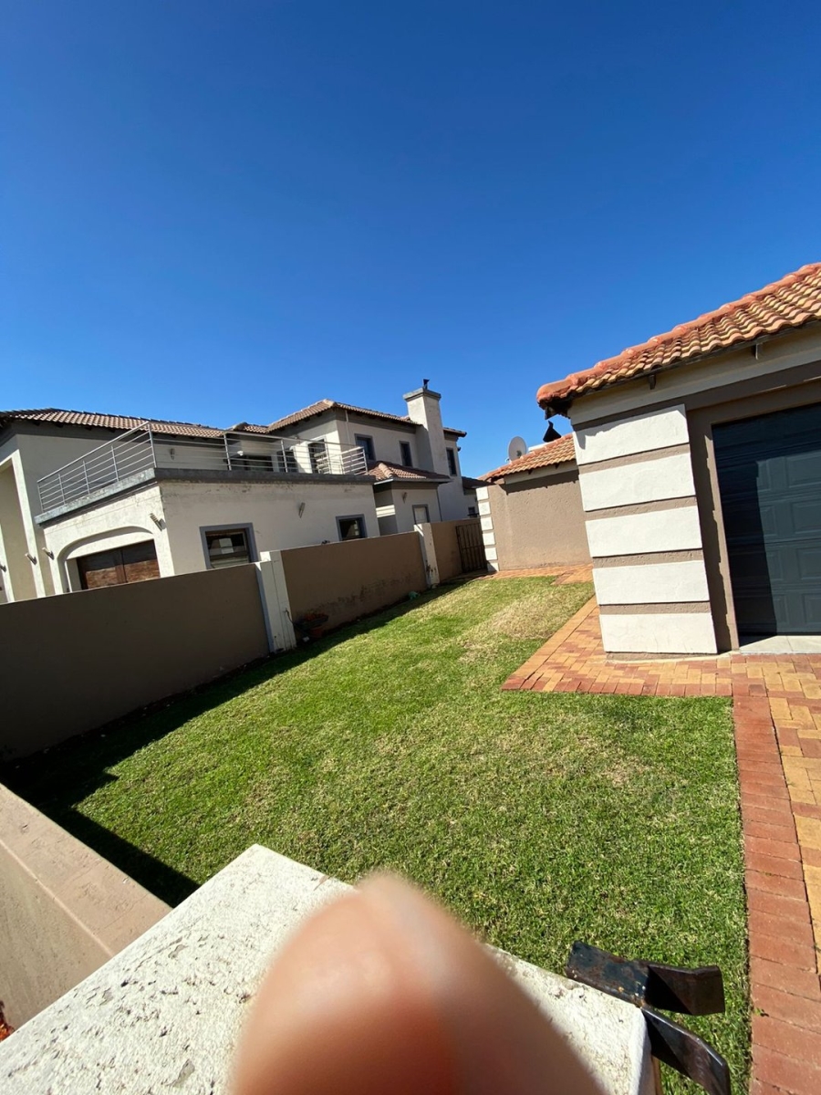 4 Bedroom Property for Sale in Arundo Estate Gauteng