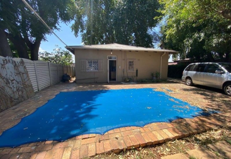 4 Bedroom Property for Sale in Westdene Gauteng