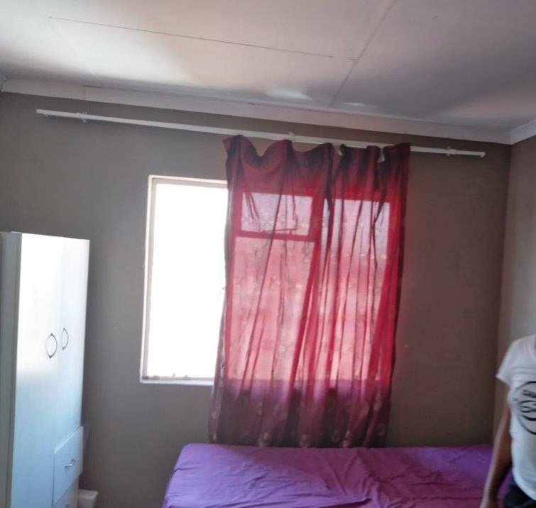 11 Bedroom Property for Sale in Orlando West Gauteng