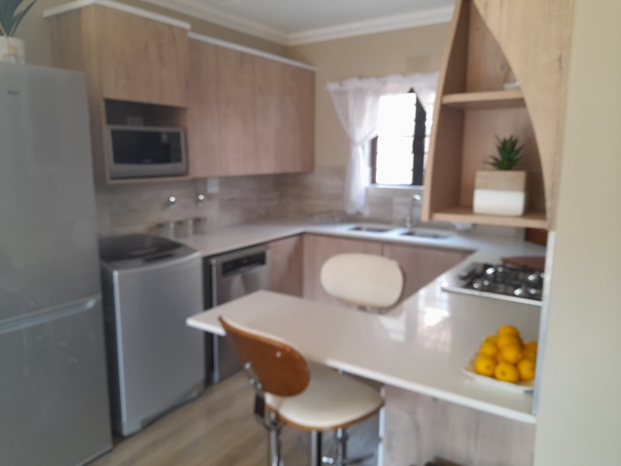 2 Bedroom Property for Sale in Roodepark Eco Estate Gauteng