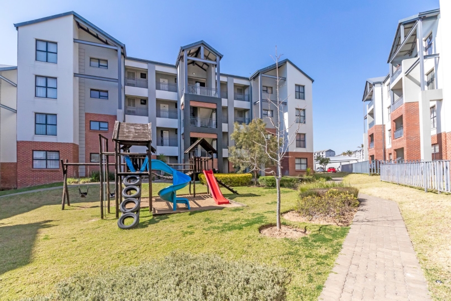 3 Bedroom Property for Sale in Erand Gardens Gauteng