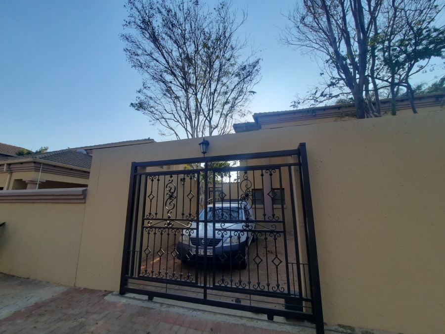 To Let 1 Bedroom Property for Rent in Highveld Gauteng