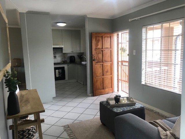 2 Bedroom Property for Sale in Amberfield Gauteng