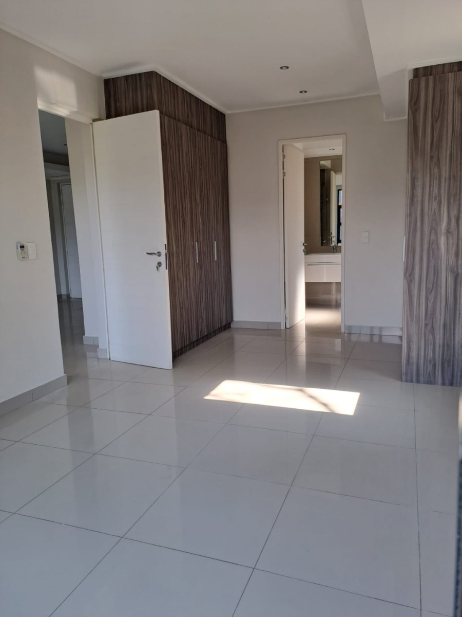 To Let 2 Bedroom Property for Rent in Parkmore Gauteng