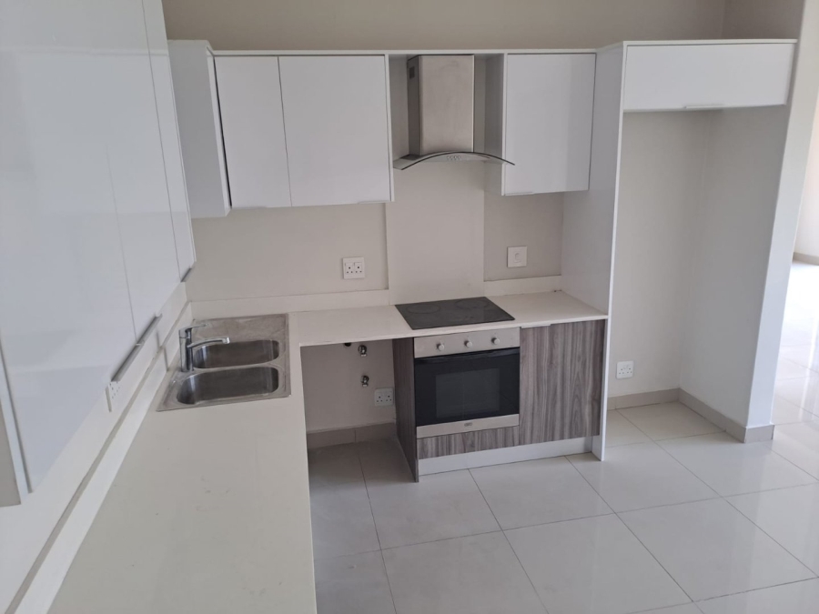 To Let 2 Bedroom Property for Rent in Parkmore Gauteng