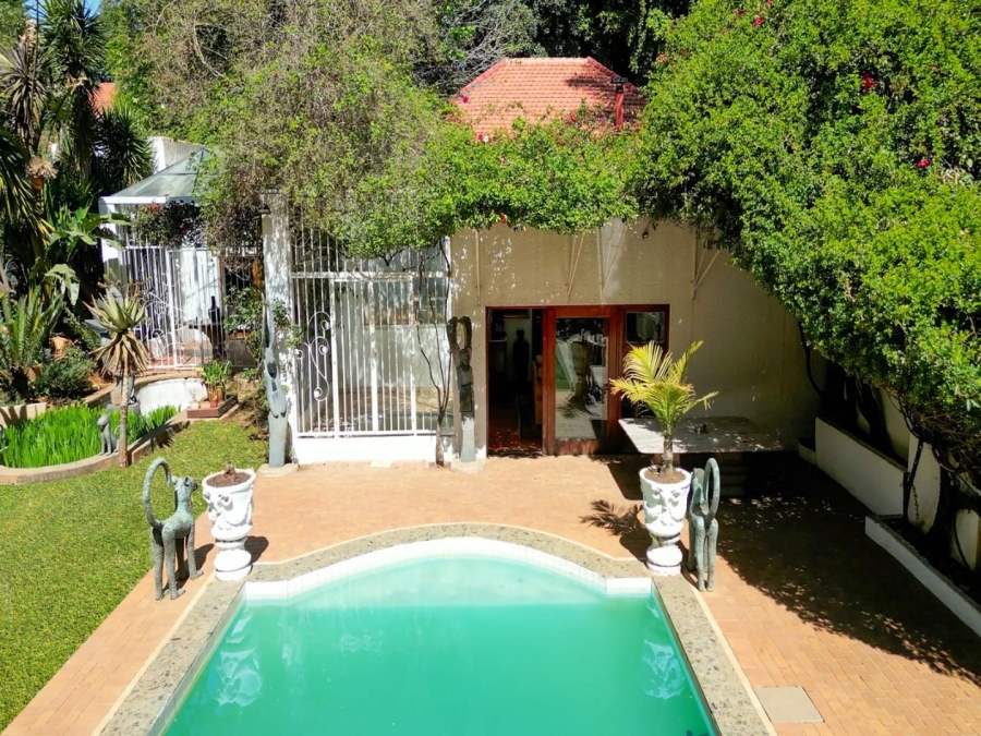 4 Bedroom Property for Sale in Saxonwold Gauteng