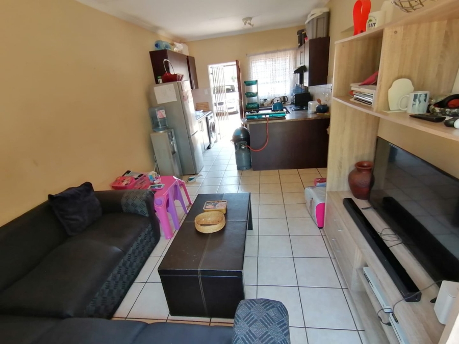 To Let  Bedroom Property for Rent in Creswell Park Gauteng