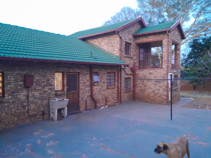 4 Bedroom Property for Sale in Ninapark Gauteng