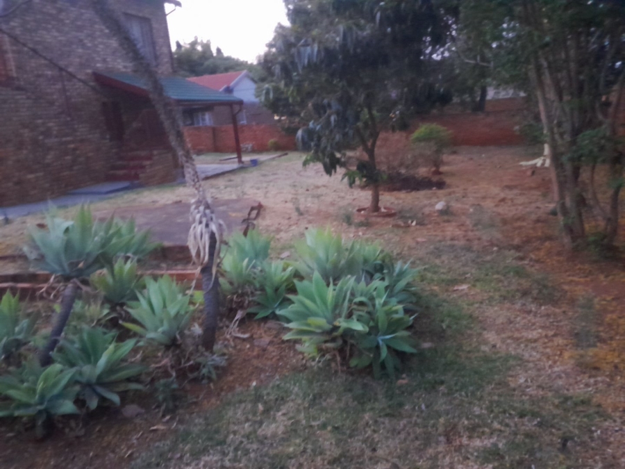 4 Bedroom Property for Sale in Ninapark Gauteng