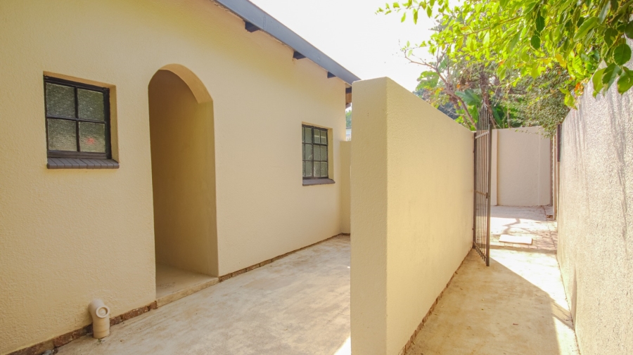 4 Bedroom Property for Sale in Waterkloof Ridge Gauteng