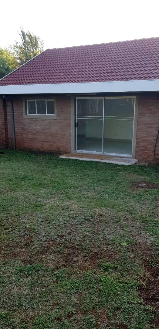 To Let 1 Bedroom Property for Rent in Knoppieslaagte Gauteng