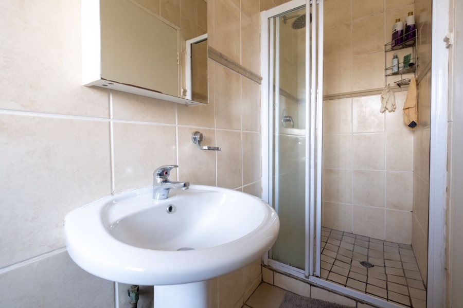 2 Bedroom Property for Sale in Carlswald Gauteng