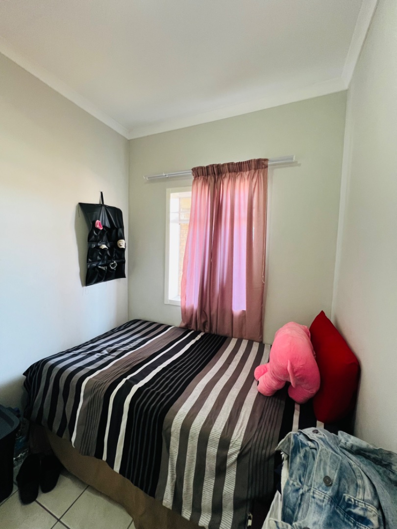 2 Bedroom Property for Sale in South Hills Gauteng