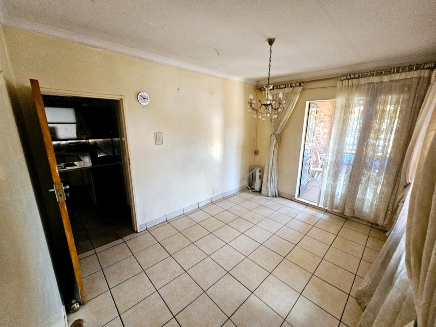 3 Bedroom Property for Sale in Laudium Ext 2 Gauteng