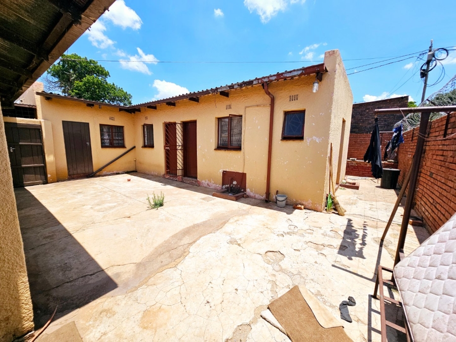 3 Bedroom Property for Sale in Laudium Ext 2 Gauteng