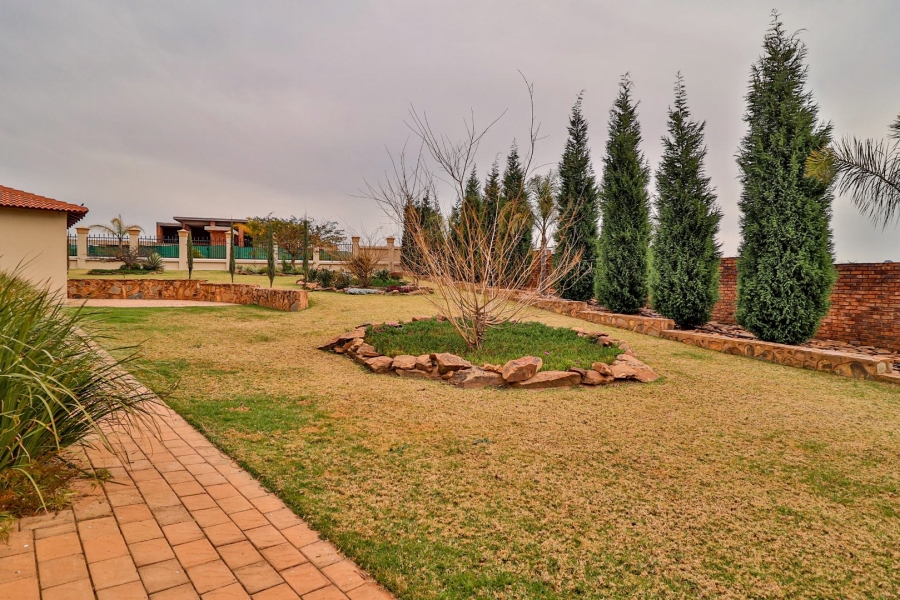 4 Bedroom Property for Sale in Mooikloof Heights Gauteng