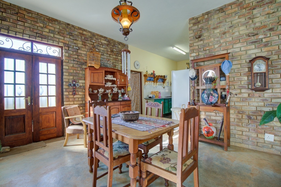 7 Bedroom Property for Sale in Tiegerpoort Gauteng