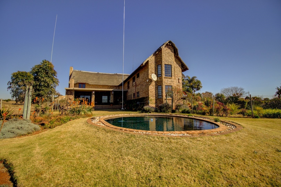 7 Bedroom Property for Sale in Tiegerpoort Gauteng